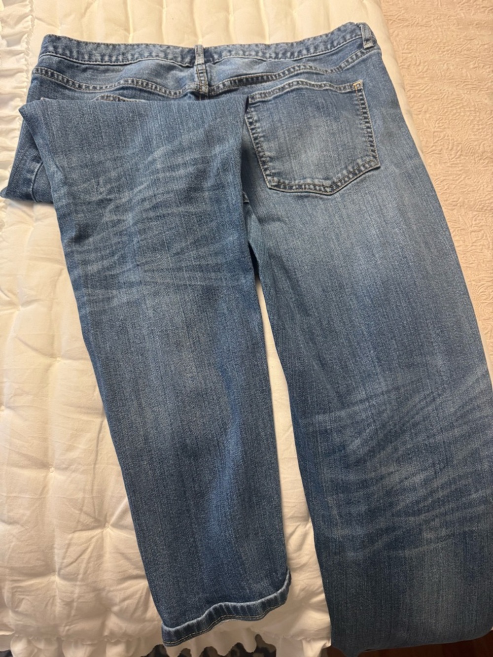 Merona Women’s Relaxed Light Blue Jeans - Picture 2 of 5
